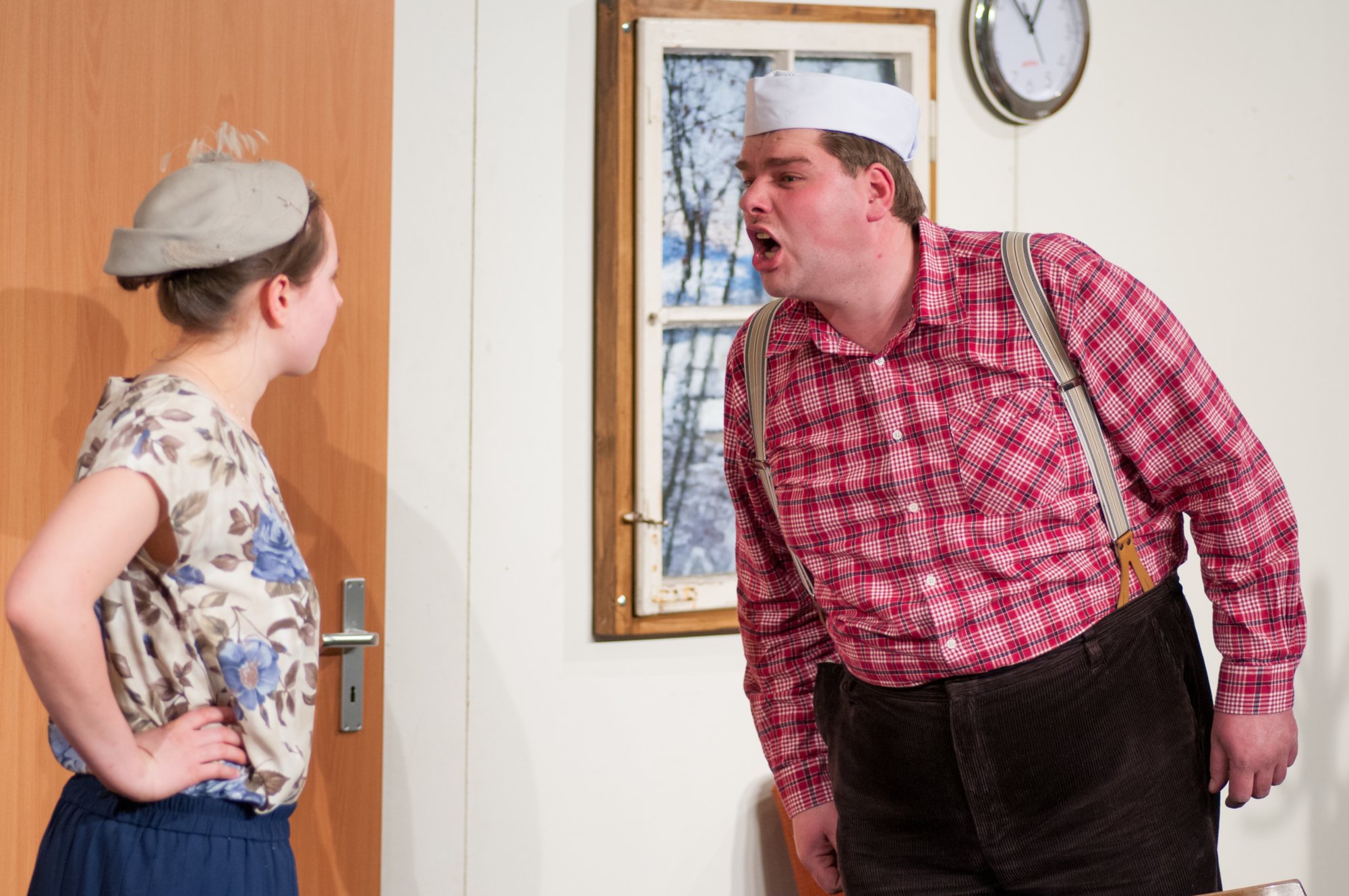 Dorfabend der Landjugend Oberrot zum 50. Jubiläum Theaterstück: Zwischenfall beim Bäcker Strehle. darsteller: Ingo Thalacker als Bäcker Strehle, Nicole Strohmaier als seine Frau, Alexander Nübel als Bäckergeselle Karle, Rebekka Fritz als Haushaltshilfe Christel und Moritz Wieland als fahrender Teppichhändler.