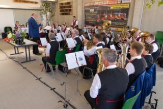 P1011016-Verbessert-RR