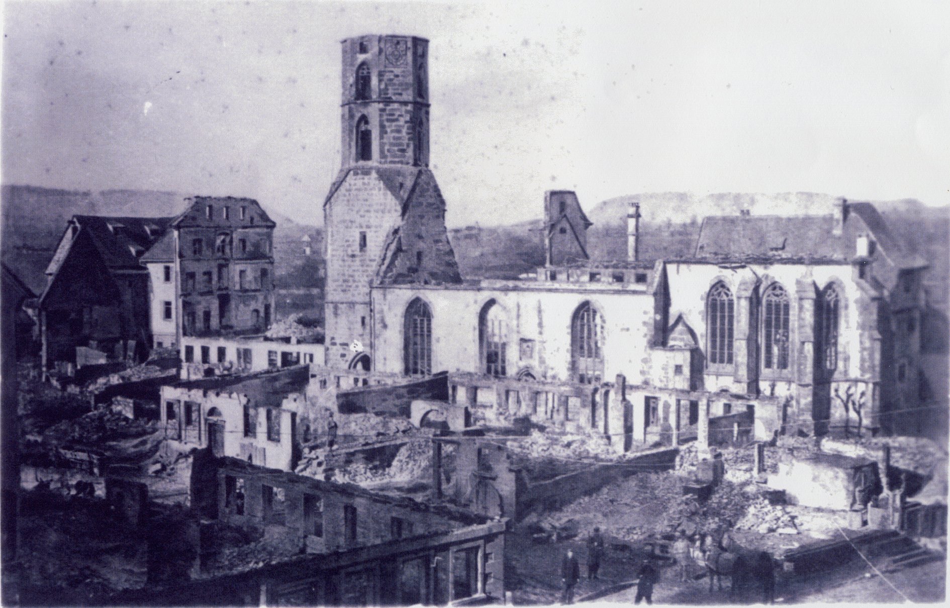 103_Presse_2007 Stadtkirche Gaildorf und Umgebung nach dem Stadtbrand vom 20. Januar 1868.