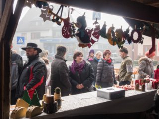 20121201_adventsbasar_laju_009