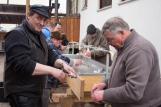 20130327_fischputzen_004