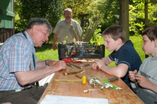 20150508_workshop_weidenpfeifchen_008