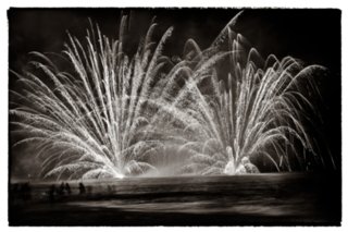 20100814_italien_feuerwek_041-bearb-bw