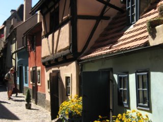 020_Prag_08112003