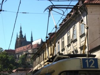 023_Prag_08112003
