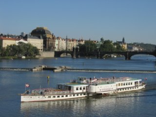 040_Prag_08112003
