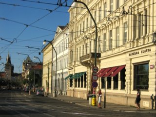 049_Prag_08112003