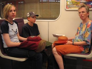 053_Prag_08112003