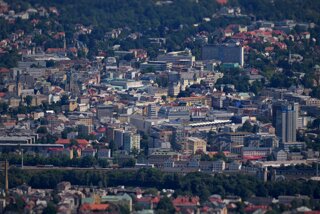 P1185349