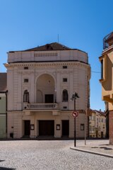 P1196492