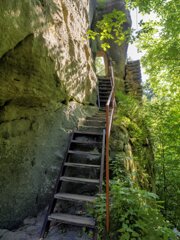 20250615_Burg_Skály_066-HDR_edit