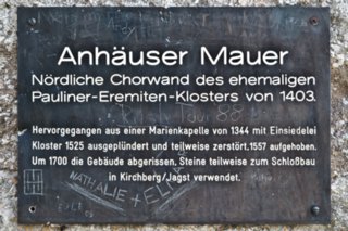 Anhäuser Wand Wanderung von Gröningen über die Klosterruine Anhausen, Bölgental, Jagsttal und Hammerschmiede zurück nach Gröningen. Auf freiem Feld zwischen Bölgental und...