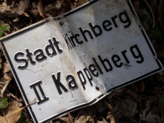 Entlang des Kappelbergs Auf dem Weg vom Ockenauer Steg entlang des Kappelbergs Richtung Hornberger Mühle. Wanderung vom Wanderparkplatz im Walderholungszentrum bei Kirchberg über die...
