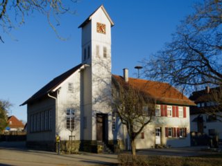 Oberrot Kornberg - Sittenhardt Spaziergang von Oberrot-Kornberg nach Sittenhardt. Sittenhardt, altes Schulhaus.