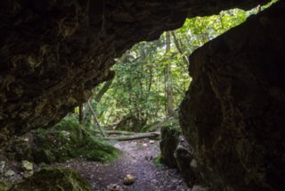 Bocksteinhöhle Wanderung mit Route: Setzingen - Lonetal m. Bocksteinhöhle (nur Andreas, da zu steiler Aufstieg ohne Stecken), Hohlenstein - Lindenau (Tee-Kuchen-Bier-Pause) -...